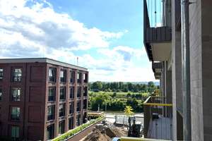  Moderne, helle 4-Raumwohnung mit 2 Balkonen und direkt an der Elbe! – Leipziger Straße 21c, 1097 Leipziger Vorstadt, Dresden – Vorschaubild 7