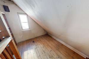 Property thumbnail 35