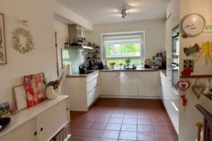 Familienglück in Alt-Bemerode – modernisiertes Reihenhaus mit Garten, Balkon & viel Platz  – Die vollständige Adresse der Immobilie erhältst du vom Anbieter., 30539 Bemerode, Hannover – Vorschaubild 6