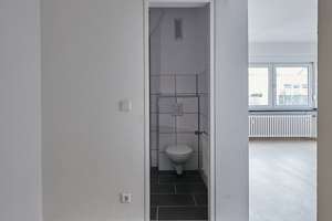 Helles Apartment im Stadtzentrum – Die vollständige Adresse der Immobilie erhältst du vom Anbieter., 42651 Solingen-Mitte, Solingen – Vorschaubild 5