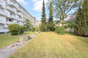 Ruhige Lage am Olympiapark und BMW ! Ganz neu enovierte 2 Zimmer-Wohnung mit Süd-Balkon zum Garten – Die vollständige Adresse der Immobilie erhältst du vom Anbieter., 80809 Am Luitpoldpark, München – Vorschaubild 2