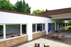 Einzigartiges Haus im Bauhaus-Stil mit atemberaubender Aussicht – Die vollständige Adresse der Immobilie erhältst du vom Anbieter., 92507 Nabburg – Vorschaubild 2