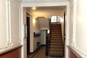 Bezugsfreie 2-Zimmer-Wohnung mit
Altbaucharme in Schöneberg – Kärntener Straße 4, 10827 Schöneberg, Berlin – Vorschaubild 3