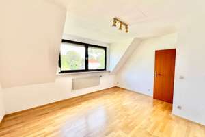 Großes Ein-/oder Zweifamilienhaus in ruhiger Lage von Berlin Lichtenrade – Die vollständige Adresse der Immobilie erhältst du vom Anbieter., 12305 Lichtenrade, Berlin – Vorschaubild 17