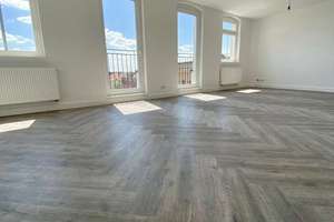 Sanierter Altbau in Buckau: 4,5 Zimmer, Balkon + Austritt, 4. OG ohne Aufzug