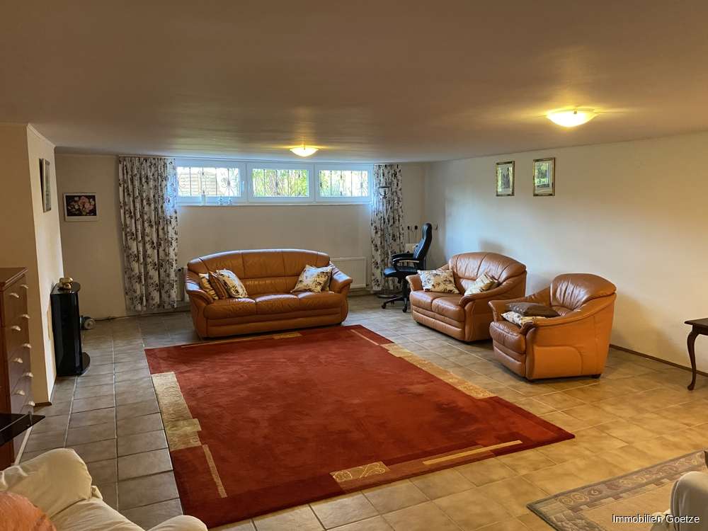 Immobilie in Cremlingen - Schönes Einfamilienhaus mit viel Platz - Bild 0