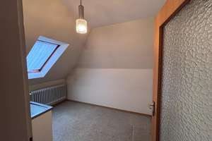 RESERVIERT! Charmantes Einfamilienhaus mit viel Potenzial für persönliche Gestaltung! – Die vollständige Adresse der Immobilie erhältst du vom Anbieter., 28816 Stuhr – Vorschaubild 13