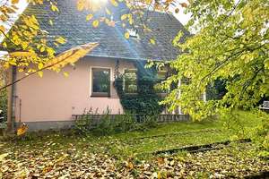 Attraktives Einfamilienhaus in zentraler Lage in Bad Steben – Die vollständige Adresse der Immobilie erhältst du vom Anbieter., 95138 Bad Steben – Vorschaubild 10