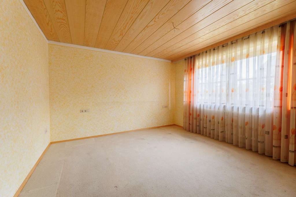 Immobilie in Peißenberg - Peißenberg: Altbau mit Bungalow-Anbau in sehr ruhiger Lage - Bild 4