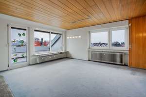 Charmante Dachgeschosswohnung in beliebter Lage von Neu-Ulm Pfuhl – Die vollständige Adresse der Immobilie erhältst du vom Anbieter., 89233 Neu-Ulm – Vorschaubild 1