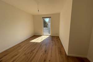 *Provisionsfrei* Kernsanierte Doppelhaushälfte mit großem Garten und Garage – Münchner Str. 19b, 82178 Puchheim – Vorschaubild 18