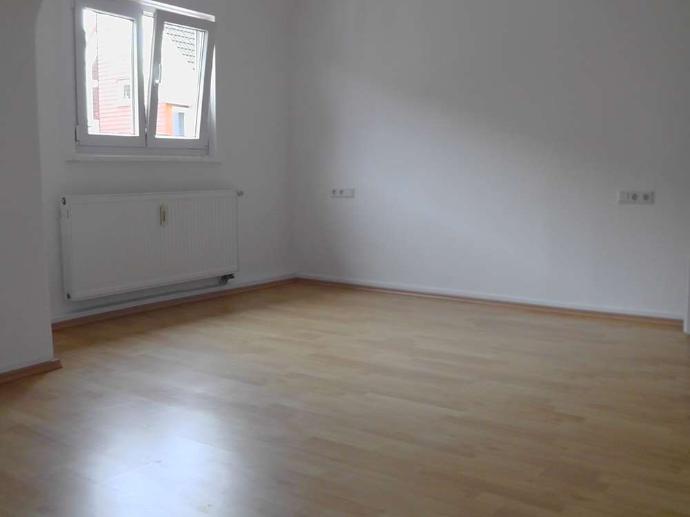 Immobilie in Sulz am Neckar - Kapitalanleger aufgepasst: Mehrfamilienhaus mit drei vermieteten Wohneinheiten in Sulz a.N. - Bild 0