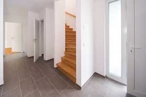 Exklusives Einfamilienhaus mit großer Dachterrasse // provisionsfrei – Hedemann Straße 34, 15806 Teltow-Fläming (Kreis) – Vorschaubild 2