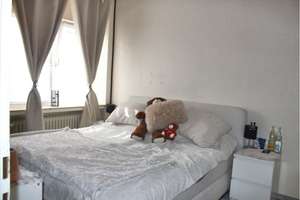 Attraktive Kapitalanlage, gepflegtes 5-Familienhaus in ruhiger Lage von Solingen-Mitte – Die vollständige Adresse der Immobilie erhältst du vom Anbieter., 42651 Solingen-Mitte, Solingen – Vorschaubild 8