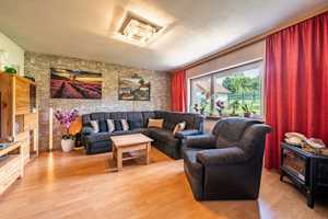 Freistehendes Haus im Grünen – Neckar-Odenwald-Kreis – Vorschaubild 4