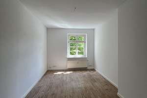 Erste eigene Wohnung? Hier beginnt euer City-Abenteuer! MIT EBK & modernster Ausstattung – Clausstraße 114, 9126 Lutherviertel, Chemnitz – Vorschaubild 7