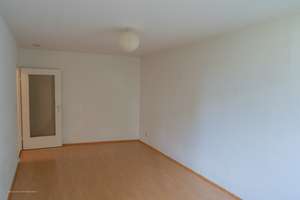 ***Heike Borchers Immobilien***Apartes Nest in beliebter Lage***Grundbuch statt Sparbuch*** – Die vollständige Adresse der Immobilie erhältst du vom Anbieter., 81549 Balanstraße-West, München – Vorschaubild 6