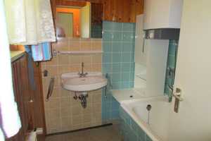 Wohnen auf einer Ebene! Einfamilienhaus am Ortsrand im Bungalowstil – Breslauer Str. 35, 91217 Nürnberger Land (Kreis) – Vorschaubild 11