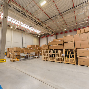 AB SOFORT - 1.500 m² Logistikfläche am Flughafen