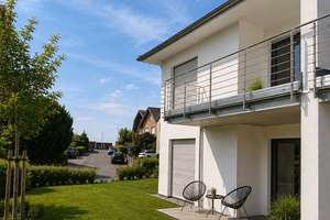 Moderne Eigentumswohnung (OG) in Minden- Dützen mit Blick auf das Wiehengebirge – Hummelbecker Str. 2a, 32429 Dützen, Minden – Vorschaubild 2