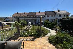 Modernisiertes Reihenmittelhaus mit Garten, Terrasse & Garage in Top-Lage von Balingen – Am Baltenweg 6, 72336 Balingen – Vorschaubild 3