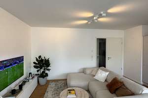Lebendig wohnen in Flingern: 2-Zimmer-Wohnung mit Balkon – Degerstraße 4, 40235 Flingern Nord, Düsseldorf – Vorschaubild 1