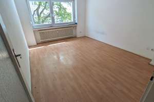 Ab dem 03.08.2026: Frisch sanierte 2-Zimmer-Wohnung mit 2 Balkonen in Derendorf