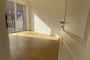 Hochwertige Neubauwohnung mit Süd-Balkon und Einbauküche – Lathusenstraße 10B, 30625 Kleefeld, Hannover – Vorschaubild 10