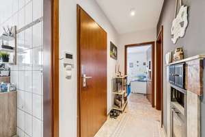 ::: Für Kapitalanleger und Selbstbezieher I gepflegtes 2-3 EFH I Balkon I Garten I Einzelgarage ::: – Die vollständige Adresse der Immobilie erhältst du vom Anbieter., 70439 Stammheim-Süd, Stuttgart – Vorschaubild 11