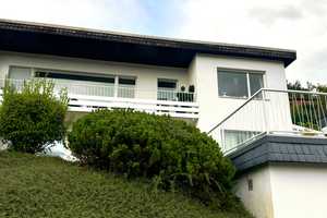 Zweifamilienhaus Panorama-Ausblick Einliegerwohnung Lüdenscheid – Fontanestr. 26, 58513 Märkischer Kreis – Vorschaubild 3