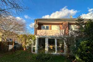 Lassen Sie Ihren Wunsch vom Familientraumhaus Wirklichkeit werden! – Die vollständige Adresse der Immobilie erhältst du vom Anbieter., 48165 Hiltrup-Ost, Münster – Vorschaubild 1