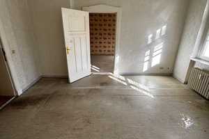 3-Zimmerwohnung in Lichterfelde mit viel Potenzial! Provisionsfrei ! – Finckensteinallee 95, 12205 Berlin – Vorschaubild 2
