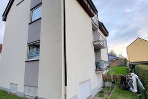 4 Parteienhaus auf kleinem Grundstück
in gutem gepflegten Zustand in Darmstadt/Wixhausen – Die vollständige Adresse der Immobilie erhältst du vom Anbieter., 64291 Wixhausen, Darmstadt – Vorschaubild 3