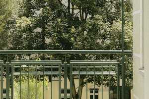 Sonnige Altbauwohnung im 2.OG Vorderhaus mit West- & Südausrichtung – Kopenhagener Strasse . 30, 10437 Berlin – Vorschaubild 2