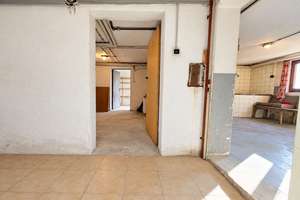Renovierungsbedürftiger RESTHOF mit großer Scheune/Werkstatt und 3 Garagen für 309.000 EUR – 91174 Spalt – Vorschaubild 12