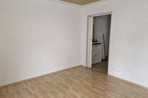 Bezugsfrei! Schöne 2-Zi. - Wohnung mit Garage in Offenhausen – Schillerstr. 26, 89231 Neu-Ulm – Vorschaubild 4
