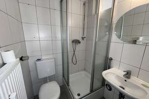 Frisch saniertes 1-Zimmer-Apartment mit großer Terrasse – Ruhige Oase in Innenstadtlage – Die vollständige Adresse der Immobilie erhältst du vom Anbieter., 76133 Innenstadt-West, Karlsruhe – Vorschaubild 4