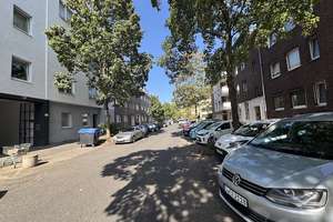 Modernisierte 2,5 Zi. Altbauwohnung mit hohen Decken – 40227 Oberbilk, Düsseldorf – Vorschaubild 2