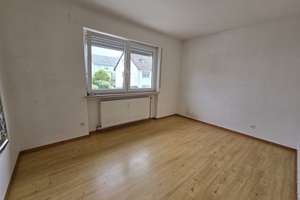 Viel Platz zum Wohlfühlen - helle 3 Zi.-Wohnung mit Balkon und Einbauküche – Die vollständige Adresse der Immobilie erhältst du vom Anbieter., 65207 Breckenheim, Wiesbaden – Vorschaubild 6
