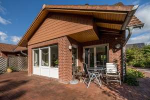 Bremerhaven (Weddewarden) // Familienfreundliche Doppelhaushälfte mit schönem Garten und Garage – Die vollständige Adresse der Immobilie erhältst du vom Anbieter., 27580 Wedderwarden, Bremerhaven – Vorschaubild 30