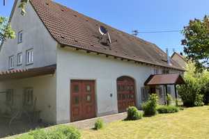 Exklusives und großzügiges ehem. Bauernhaus in zentraler Lage – Biberach (Kreis) – Vorschaubild 1