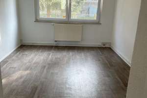 Frisch renovierte 3-Zimmer Wohnung im 2.OG mit Balkon! – Am Bahnhof 38, 6577 Heldrungen – Vorschaubild 9