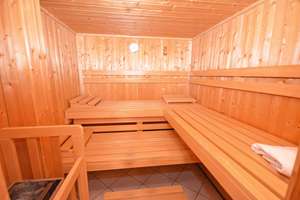 Repräsentatives Einfamilienhaus mit Einliegerwohnung, Sauna und Ausbaupotenzial in Brühl-Kierberg – Die vollständige Adresse der Immobilie erhältst du vom Anbieter., 50321 Brühl – Vorschaubild 23
