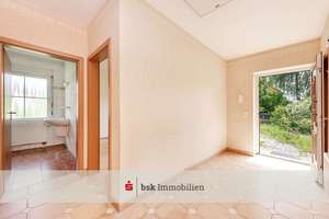 Großzügiges Grundstück mit Einfamilienhaus in Berlin-Mahlsdorf – Die vollständige Adresse der Immobilie erhältst du vom Anbieter., 12623 Mahlsdorf, Berlin – Vorschaubild 3