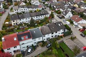 Schönes Reihenmittelhaus in Böblingen mit Garten, Balkon & Garage in zentraler und ruhiger Wohnlage – Die vollständige Adresse der Immobilie erhältst du vom Anbieter., 71032 Böblingen – Vorschaubild 26