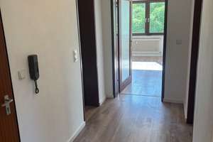 Attraktive sanierte 2,5 Zimmer im Hochparterre mit Untervermietung