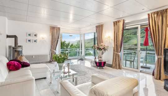 Bild von Trechtingshausen: 2- bis 3-Familienhaus mit Rheinblick