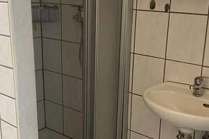 Attraktives Mehr- oder Einfamilienhaus mit 4 Einheiten, Garten und flexiblen Nutzungsmöglichkeiten – 67065 Mundenheim, Ludwigshafen am Rhein – Vorschaubild 18