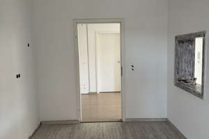 Erstbezug frisch renovierte 5 Zimmer Wohnung in ruhiger Lage – Schulstraße 90, 65468 Trebur – Vorschaubild 8