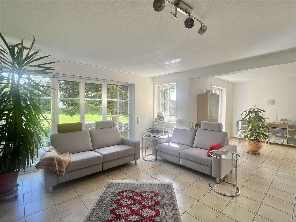 Immobilie in Herdwangen-Schönach - Vorfreude ist die schönste Freude- Wir haben Ihr riesiges Familienhaus in Herdwangen-Schönach! - Bild 3